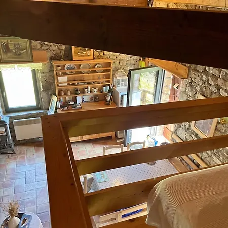 Maison Avec Balcon A Borne, 70 M², 5 Personnes Avec Jardin